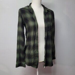 American Eagle Ahh Mazingly Soft Boyfriend Flip Flannel Shirt Button Small Green